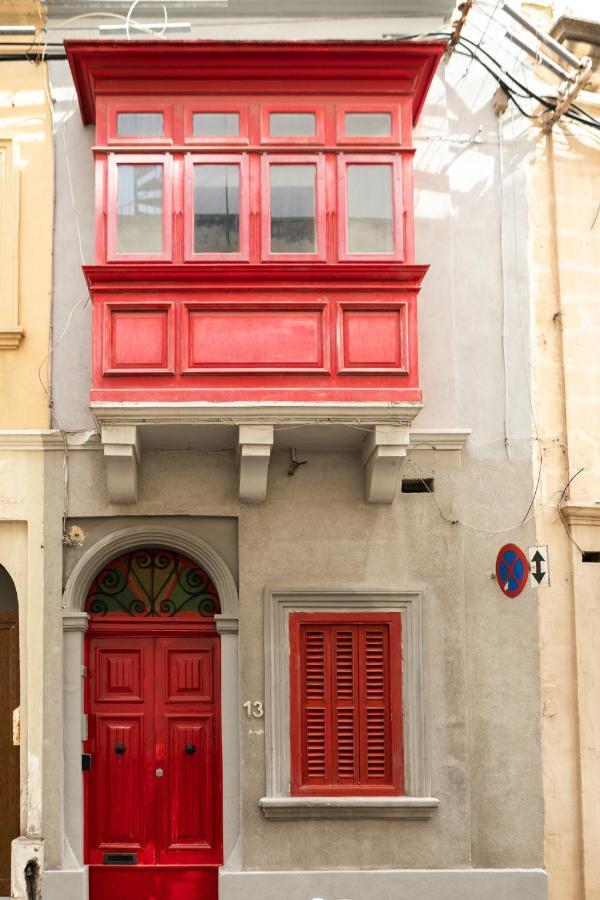 Entire Luxury Sliema Townhouse Steps From Beach Экстерьер фото
