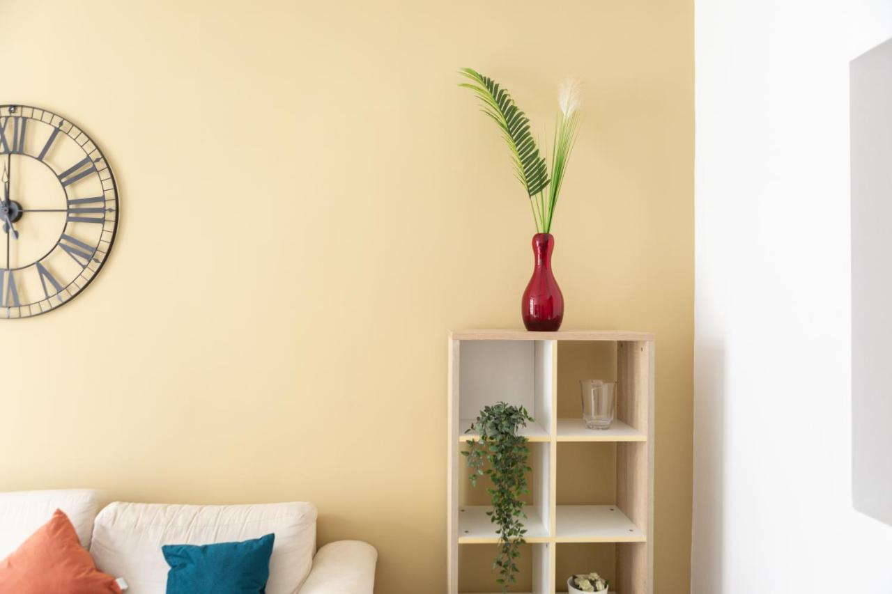 Entire Luxury Sliema Townhouse Steps From Beach Экстерьер фото